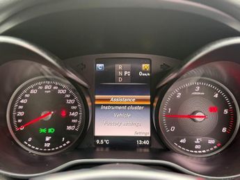 Mercedes-Benz C Class 2.1 C220d AMG Line (Premium Plus) 7G-Tronic+ Euro 6 (s/s) 4dr