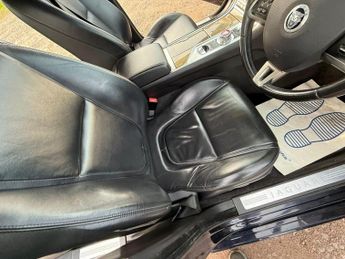 Jaguar XF 2.2d Premium Luxury Auto Euro 5 (s/s) 4dr