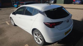 Vauxhall Astra 1.4i SRi Euro 6 5dr