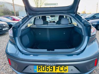 Hyundai IONIQ 1.6 h-GDi 8.9kWh Premium SE DCT Euro 6 (s/s) 5dr