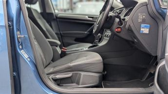 Volkswagen Golf 1.2 TSI BlueMotion Tech SE DSG Euro 5