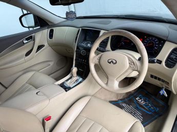 Infiniti EX 3.0 30d V6 SUV 5dr Diesel Auto 4WD Euro 5 (238 ps)