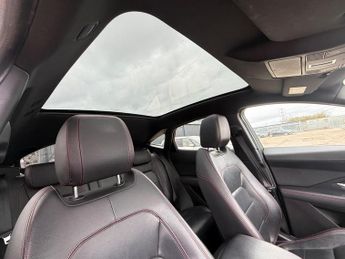 Jaguar E-PACE 2.0 D180 Chequered Flag Auto AWD Euro 6 (s/s) 5dr