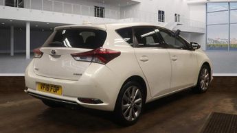 Toyota Auris 1.8 VVT-h Excel Hatchback 5dr Petrol Hybrid CVT Euro 6 (s/s) (13