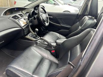 Honda Civic 1.6 i-DTEC SR Hatchback 5dr Diesel Manual Euro 6 (s/s) (120 ps)