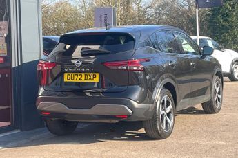 Nissan Qashqai 1.3 DiG-T MH 158 N-Connecta 5dr Xtronic