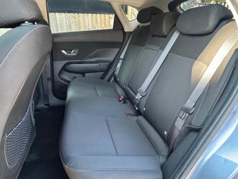 Hyundai KONA 65.4kWh Advance Auto 5dr