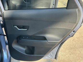 Hyundai KONA 65.4kWh Advance Auto 5dr