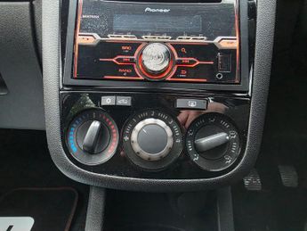 Vauxhall Corsa 1.4 16V SXi Euro 5 5dr (A/C)