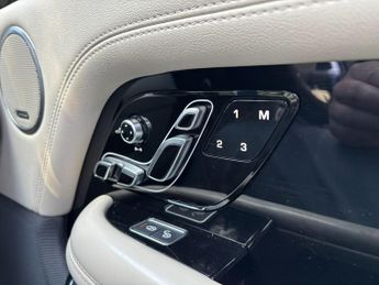 Land Rover Range Rover 3.0 SD V6 Westminster Auto 4WD Euro 6 (s/s) 5dr