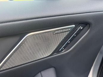 Jaguar I-PACE 400 90kWh SE Auto 4WD 5dr