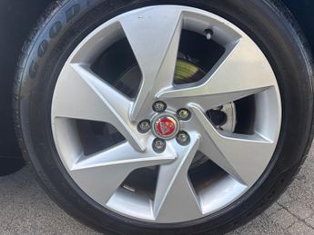 Jaguar I-PACE 400 90kWh SE Auto 4WD 5dr