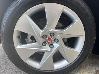 Jaguar I-PACE 400 90kWh SE Auto 4WD 5dr