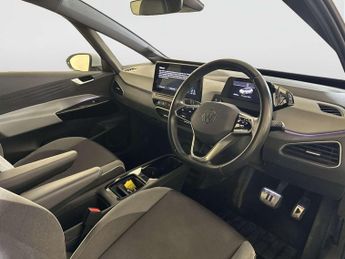 Volkswagen ID.3 Pro Performance 58kWh Family Hatchback 5dr Electric Auto (204 ps