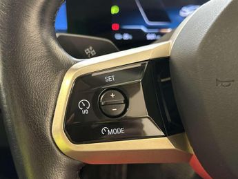 BMW iX 40 76.6kWh Sport SUV 5dr Electric Auto xDrive (326 ps)