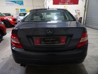 Mercedes-Benz C Class 1.6 C180K BlueEfficiency Sport Auto Euro 4 4dr
