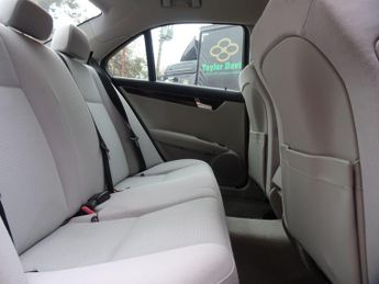 Mercedes-Benz C Class 1.6 C180K BlueEfficiency Sport Auto Euro 4 4dr