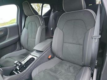 Volvo EX40 Single Motor Extended Range 78kWh Plus Auto 5dr