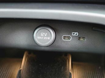 Volvo EX40 Single Motor Extended Range 78kWh Plus Auto 5dr