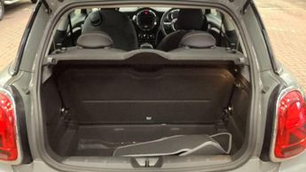 MINI Hatch 1.5 Cooper Classic Steptronic Euro 6 (s/s) 3dr