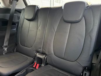 BMW 2 Series Gran Tourer 2.0 220d Luxury Auto xDrive Euro 6 (s/s) 5dr