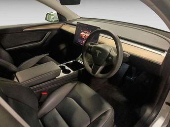 Tesla Model Y (Dual Motor) Long Range Auto 4WDE 5dr