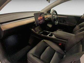 Tesla Model Y (Dual Motor) Long Range Auto 4WDE 5dr