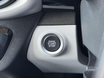 Hyundai i10 1.0 Premium Hatchback 5dr Petrol Auto Euro 6 (s/s) (63 ps)
