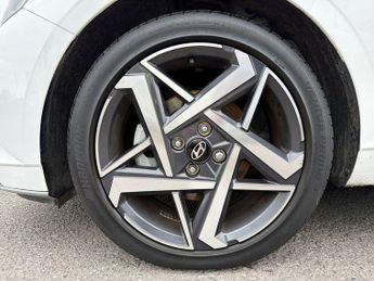 Hyundai i20 1.0 T-GDi Ultimate Hatchback 5dr Petrol DCT Euro 6 (s/s) (100 ps