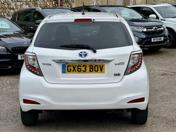 Toyota Yaris 1.5 VVT-h T4 CVT Euro 5 5dr