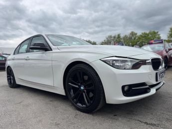 BMW 3 Series 2.0 320d Sport Auto Euro 5 (s/s) 4dr