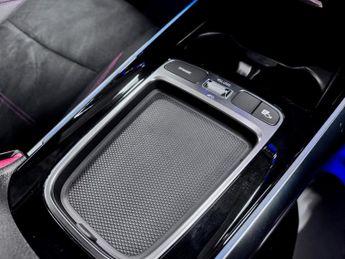 Mercedes-Benz B Class 1.3 B200h MHEV AMG Line (Executive) MPV 5dr Petrol Hybrid 7G-DCT