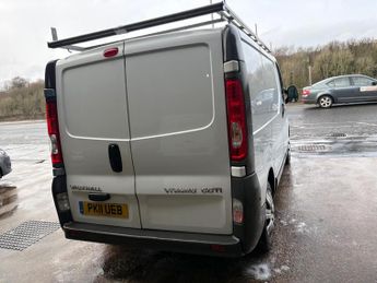 Vauxhall Vivaro 2.0 2700 CDTi FWD L1 4dr
