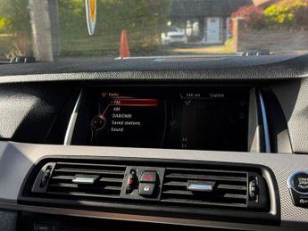 BMW 5 Series 2.0 520d M Sport Auto Euro 6 (s/s) 4dr