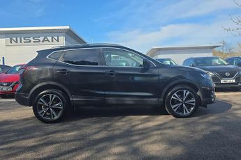 Nissan Qashqai 1.3 DiG-T 160 [157] N-Connecta 5dr DCT Glass Roof