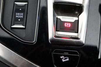 Peugeot 3008 1.6 13.2kWh GT Premium e-EAT 4WD Euro 6 (s/s) 5dr