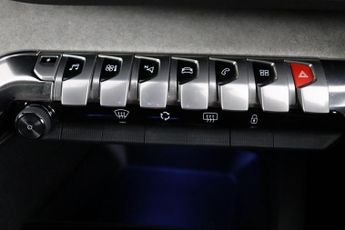 Peugeot 3008 1.6 13.2kWh GT Premium e-EAT 4WD Euro 6 (s/s) 5dr