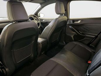 Ford Focus 1.5 EcoBlue ST-Line X Hatchback 5dr Diesel Manual Euro 6 (s/s) (