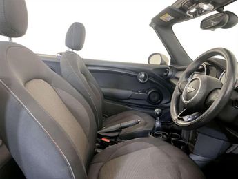 MINI Convertible 1.5 Cooper Convertible 2dr Petrol Manual Euro 6 (s/s) (136 ps)