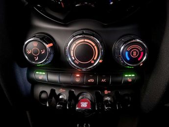 MINI Convertible 1.5 Cooper Convertible 2dr Petrol Manual Euro 6 (s/s) (136 ps)