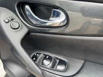 NISSAN X-TRAIL 1.6 dCi N-Vision SUV 5dr Diesel XTRON Euro 6 (s/s) (130 ps) **FI