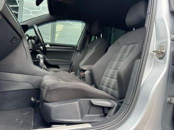 VOLKSWAGEN GOLF 2.0 TDI BlueMotion Tech GTD Hatchback 5dr Diesel DSG Euro 6 (s/s