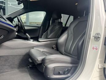 BMW 5 SERIES 2.0 520d M Sport Touring 5dr Diesel Auto xDrive Euro 6 (s/s) (19