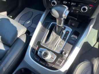 Audi Q5 2.0 TDI S line S Tronic quattro Euro 6 (s/s) 5dr