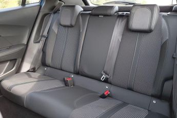 Peugeot 2008 1.2 PureTech GT SUV 5dr Petrol EAT Euro 6 (s/s) (130 ps)