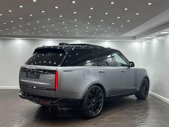 Land Rover Range Rover 3.0 P400 MHEV Autobiography SUV 5dr Petrol Auto 4WD Euro 6 (s/s)