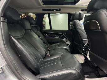Land Rover Range Rover 3.0 P400 MHEV Autobiography SUV 5dr Petrol Auto 4WD Euro 6 (s/s)
