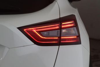 Nissan Juke 1.0 DIG-T N-Connecta Euro 6 (s/s) 5dr