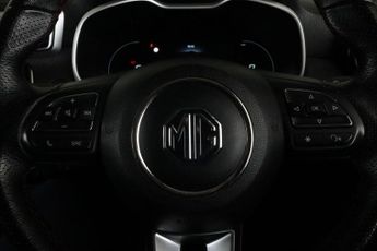 MG MG ZS 72.6kWh SE Long Range Auto 5dr