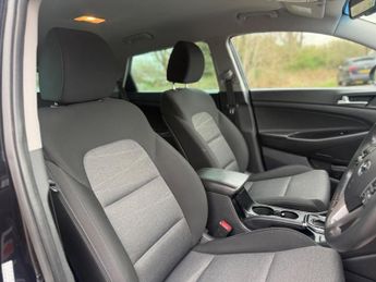 Hyundai TUCSON 1.6 T-GDi SE Nav DCT Euro 6 (s/s) 5dr